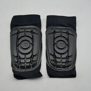 NEW G-Form Pro-S Compact Shin Guards BLACK Youth Small/Medium
